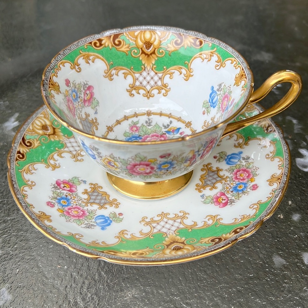 Vintage SHERATON Shelley English bone china